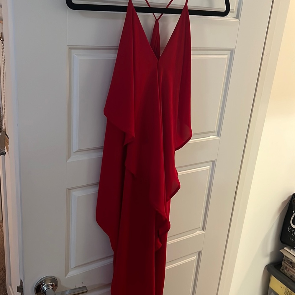 Starting silk red dress